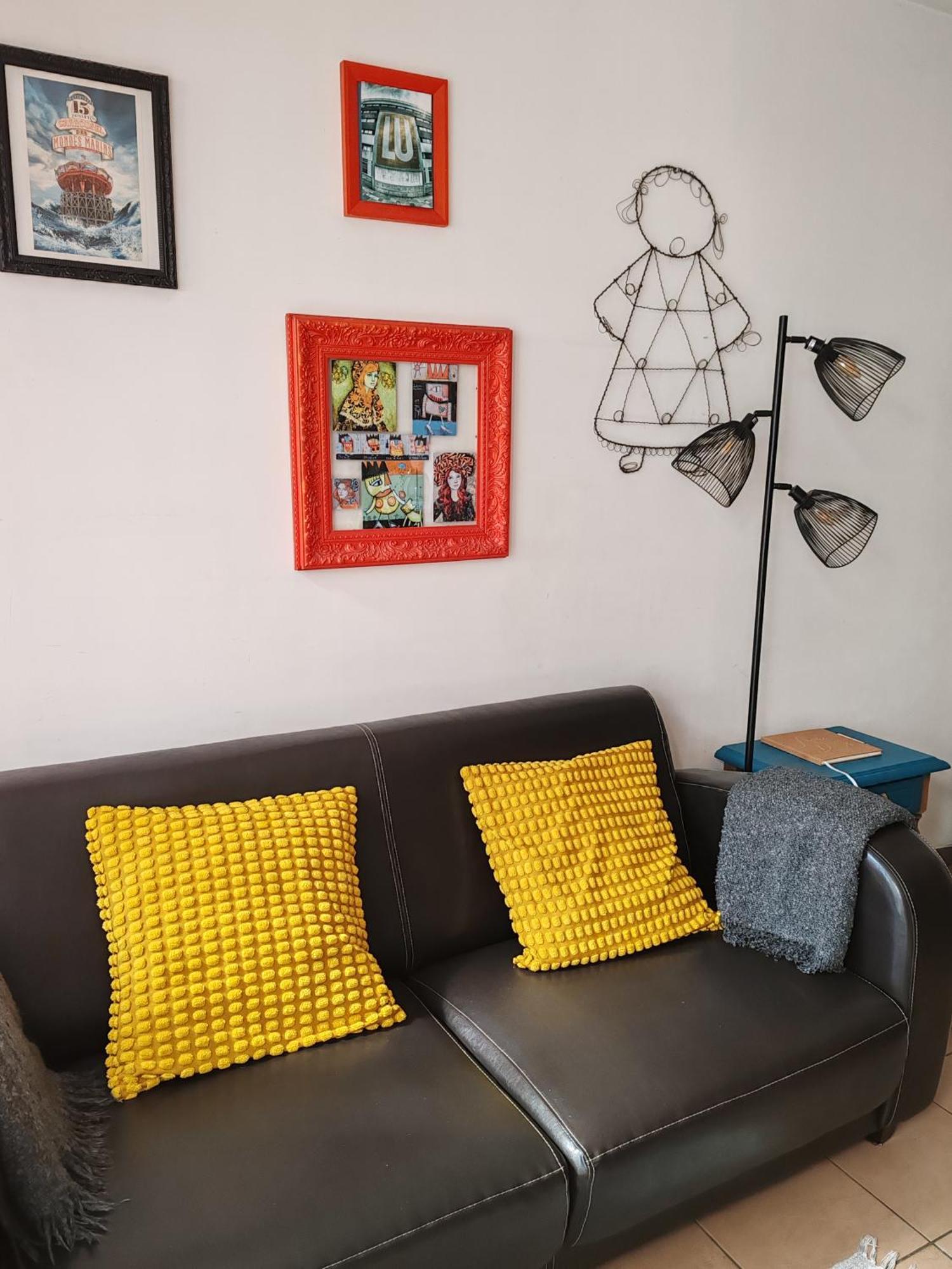 Appartement T2 Sur Cour Nantaise เรอเซ ภายนอก รูปภาพ